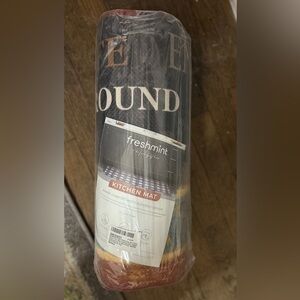 Freshmint Kitchen Mat with Red and Black Design